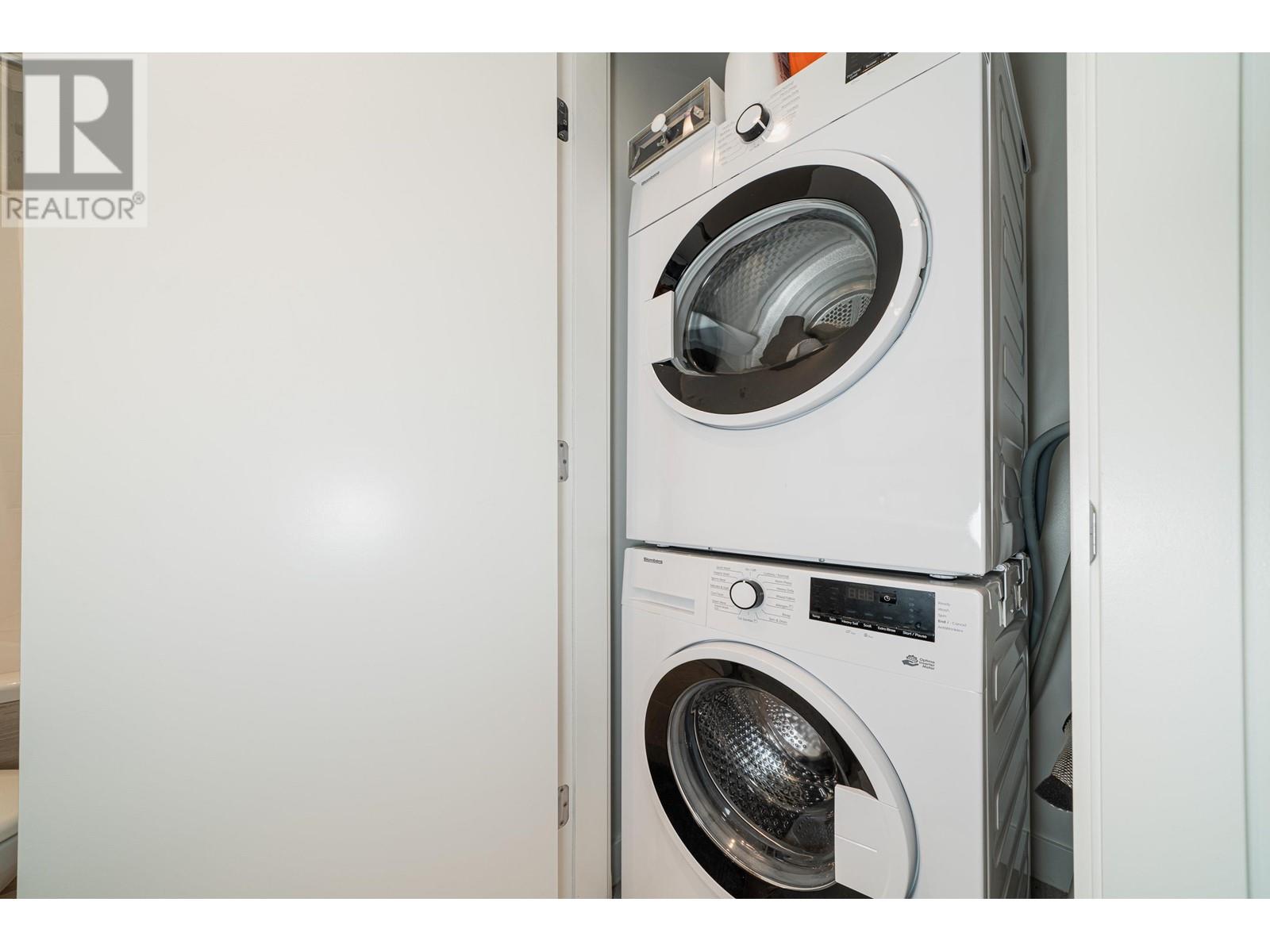 1806 567 Clarke Road, Coquitlam, British Columbia  V3J 0K7 - Photo 19 - R2789236