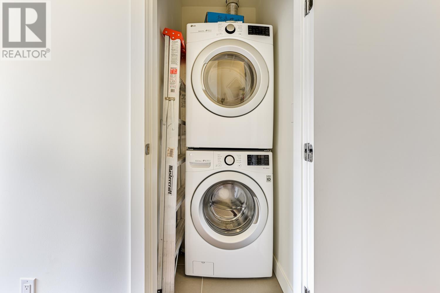 5033 Imperial Street, Burnaby, British Columbia  V5J 0J3 - Photo 16 - R2776393