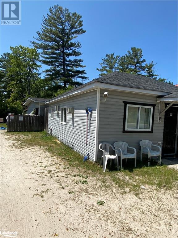 44 12th Street N, Wasaga Beach, Ontario  L9Z 2J8 - Photo 2 - 40443859