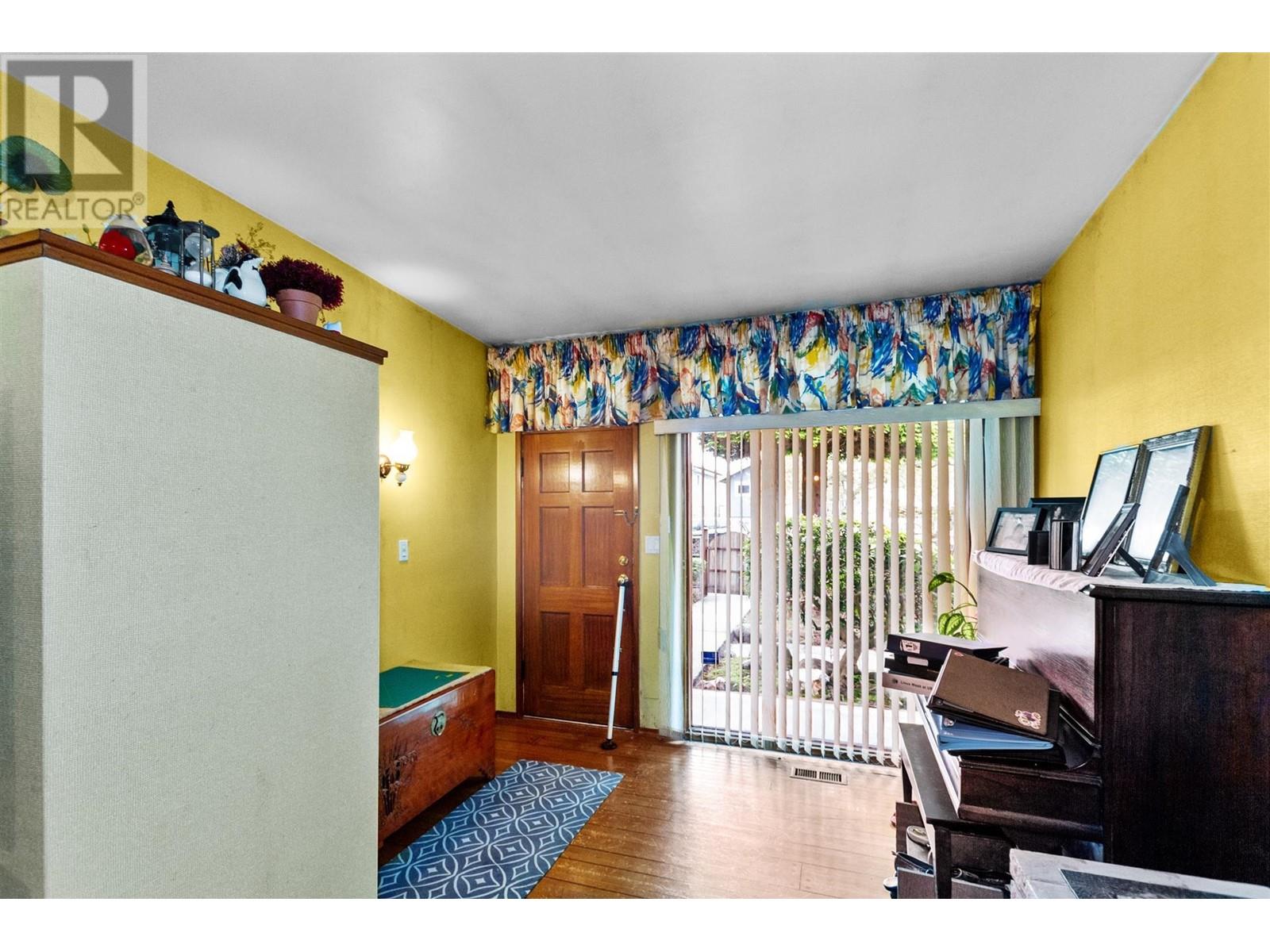 2710 William Street, Vancouver, British Columbia  V5K 2Y8 - Photo 5 - R2792167