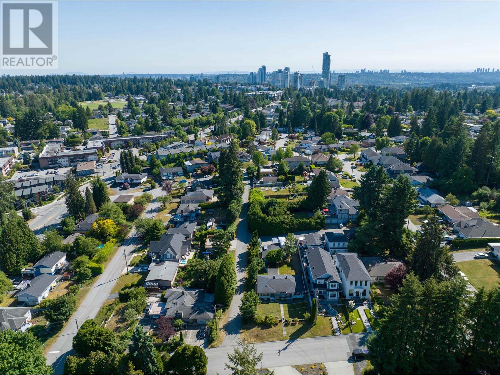 205a Mount Royal Drive, Port Moody, British Columbia  V3H 1P9 - Photo 14 - R2788033
