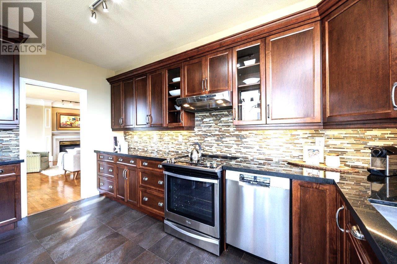 1501 160 W Keith Road, North Vancouver, British Columbia  V7M 3M2 - Photo 9 - R2792361