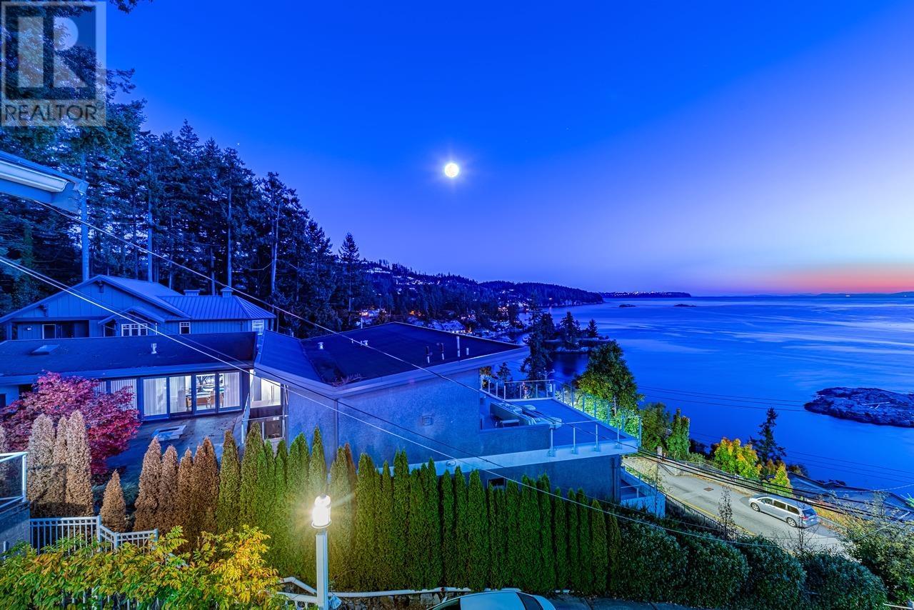 5949 Marine Drive, West Vancouver, British Columbia  V7W 2S1 - Photo 4 - R2792367