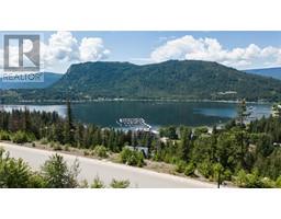 262 Bayview Drive, Sicamous, Sicamous, Ca