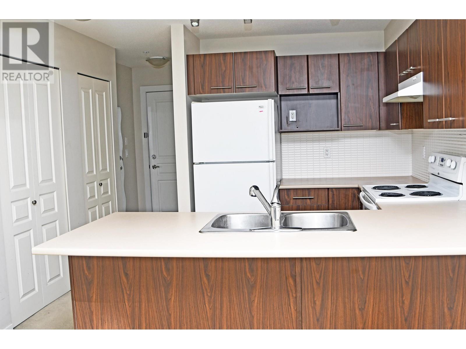 313 4833 Brentwood Drive, Burnaby, British Columbia  V5C 0C3 - Photo 9 - R2792399