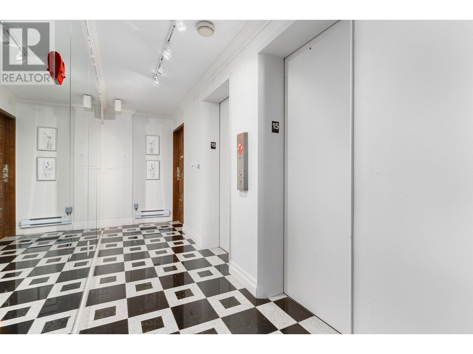 1501 2240 Bellevue Avenue, West Vancouver, British Columbia V7V 1C6