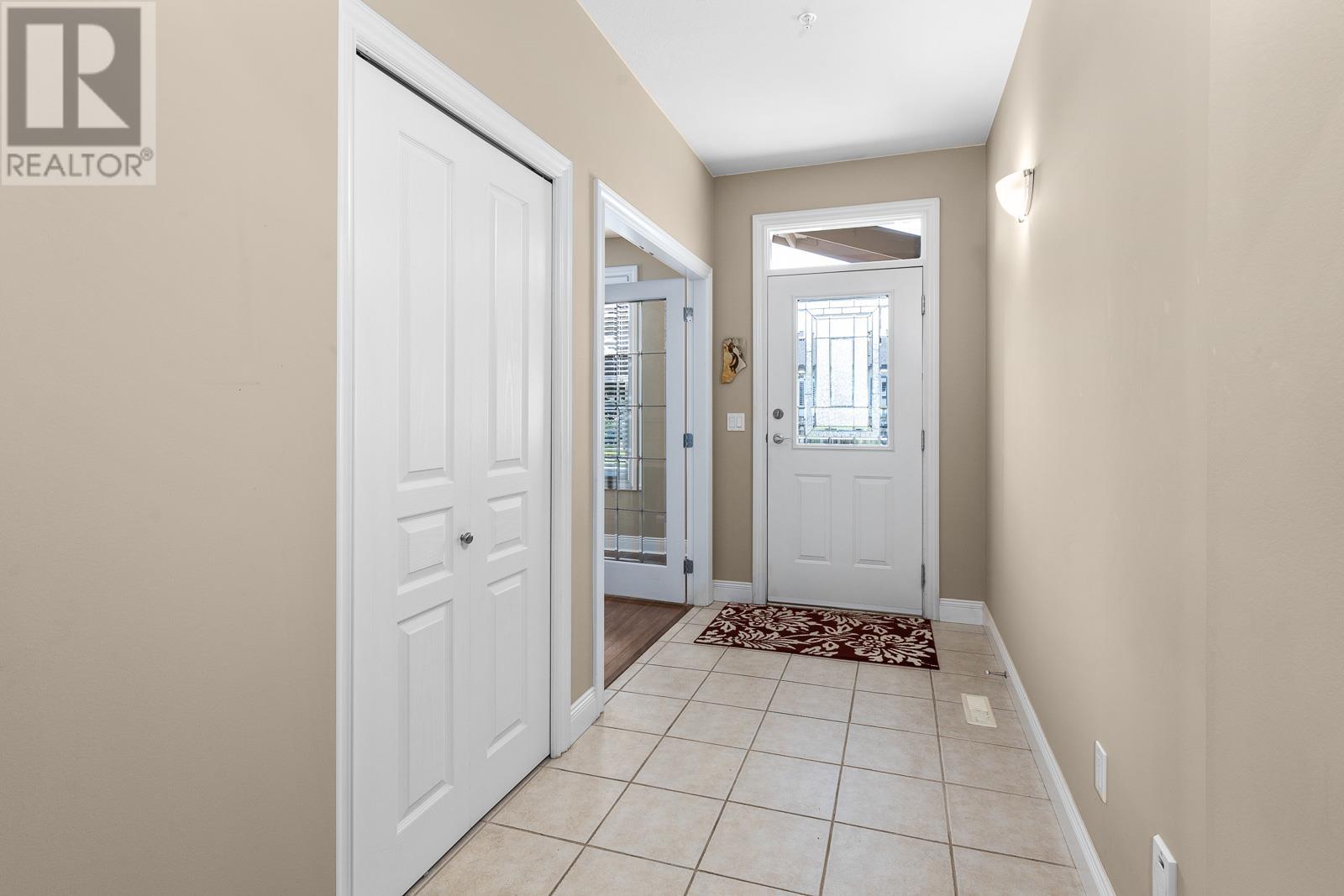 127 19639 Meadow Gardens Way, Pitt Meadows, British Columbia  V3Y 2T5 - Photo 29 - R2792142