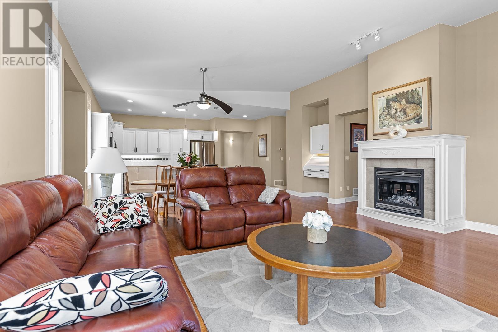 127 19639 Meadow Gardens Way, Pitt Meadows, British Columbia  V3Y 2T5 - Photo 13 - R2792142