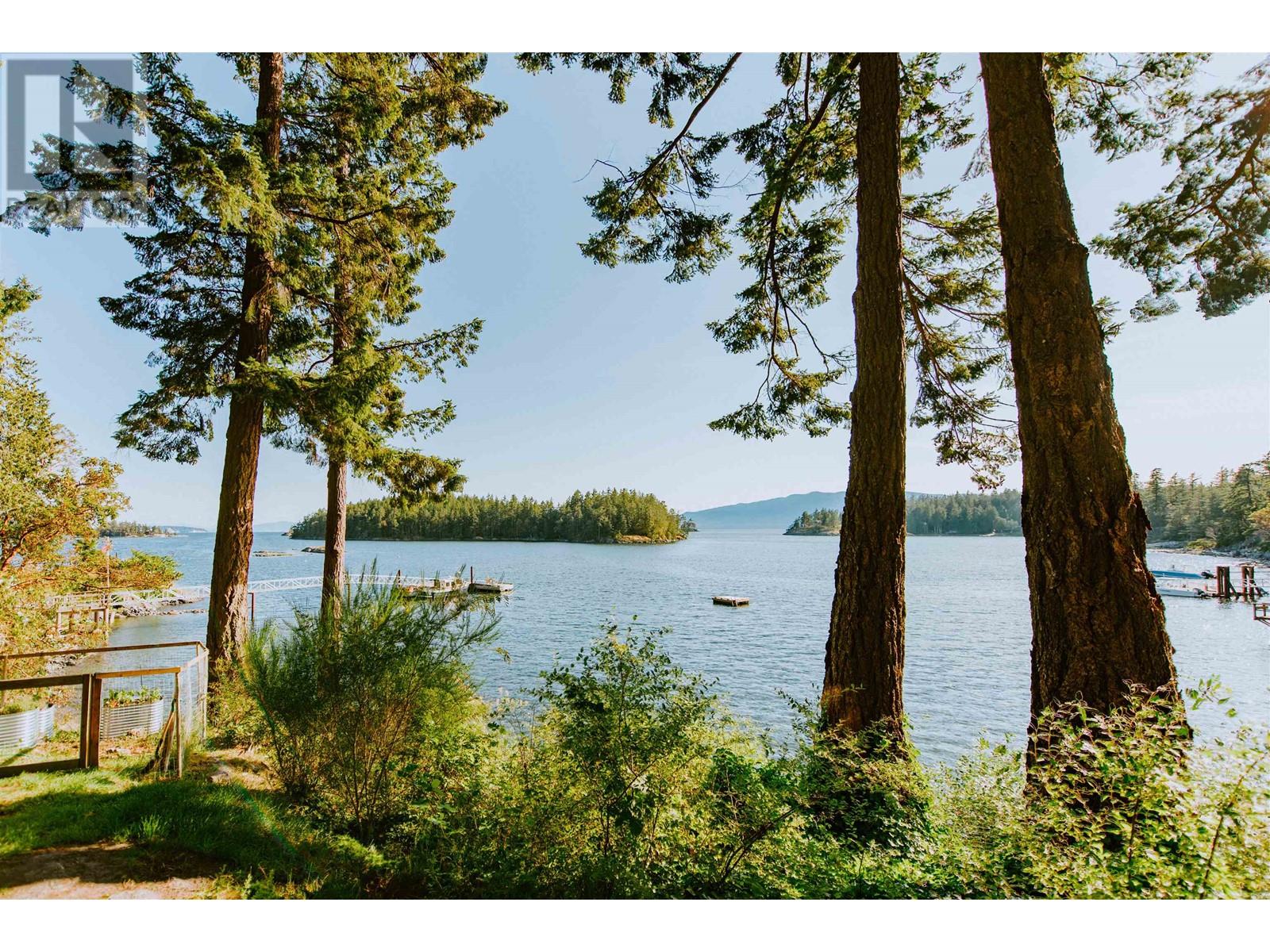 4990 Francis Peninsula Road, Pender Harbour, British Columbia  V0N 2H1 - Photo 1 - R2792757