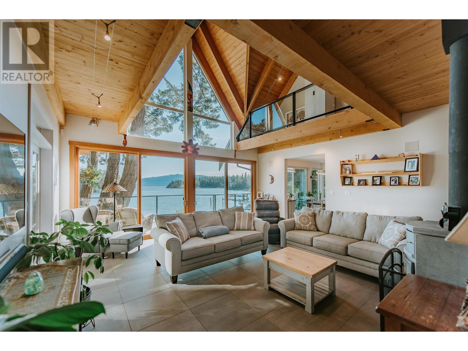 4990 Francis Peninsula Road, Pender Harbour, British Columbia  V0N 2H1 - Photo 8 - R2792757