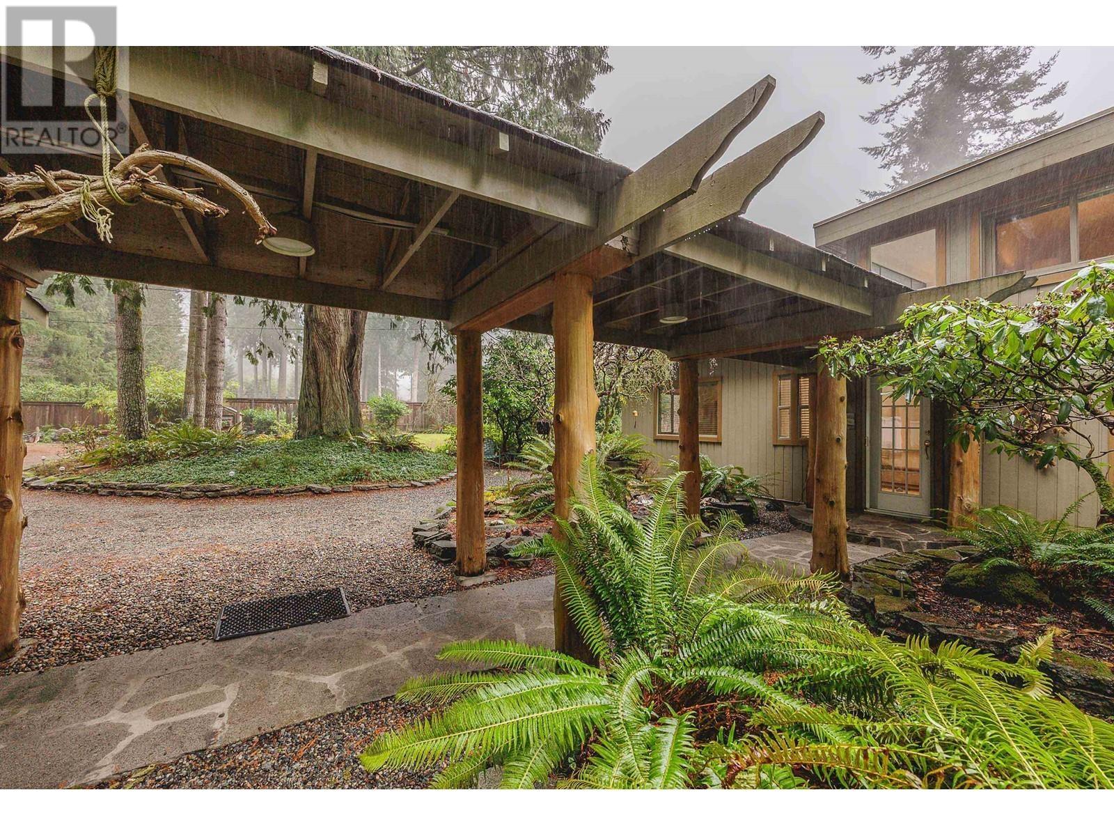 14244 Silver Valley Road, Maple Ridge, British Columbia  V4R 2R3 - Photo 2 - R2792894