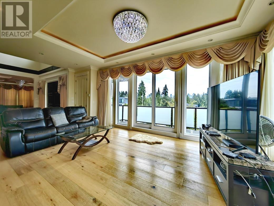 5890 Empress Avenue, Burnaby, British Columbia  V5E 2S2 - Photo 9 - R2791997