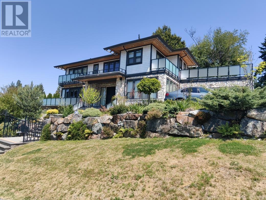 5890 Empress Avenue, Burnaby, British Columbia  V5E 2S2 - Photo 1 - R2791997