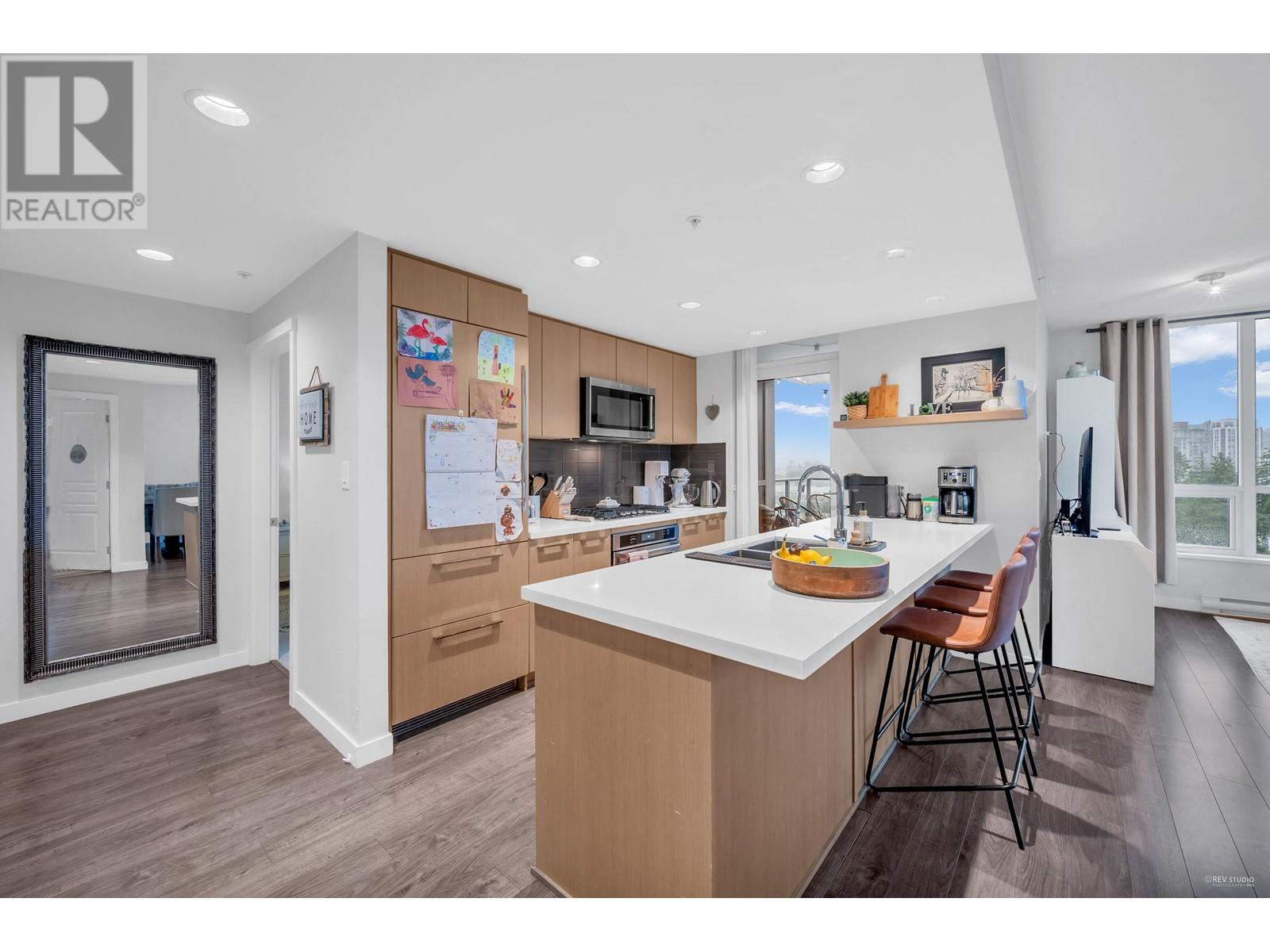 1908 3093 Windsor Gate, Coquitlam, British Columbia  V3B 0N2 - Photo 11 - R2792971