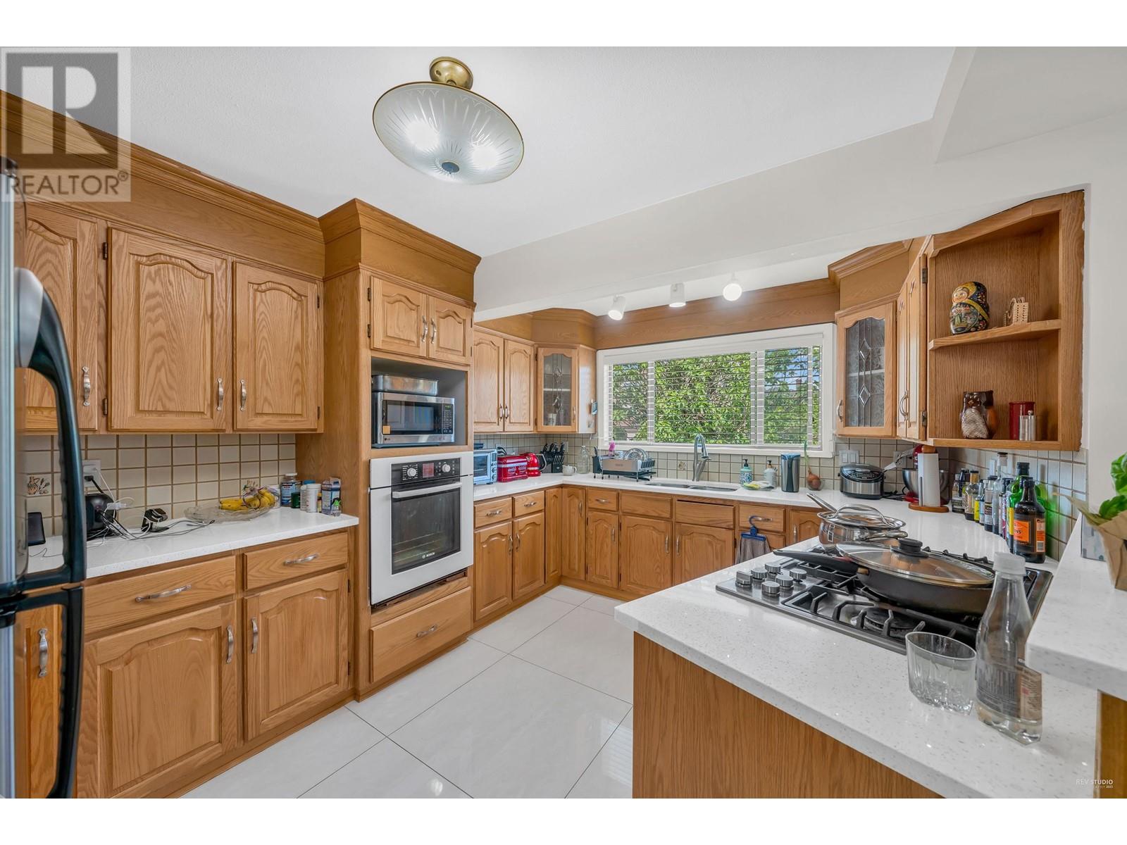 223 W 47th Avenue, Vancouver, British Columbia  V5Y 2Y3 - Photo 6 - R2793075