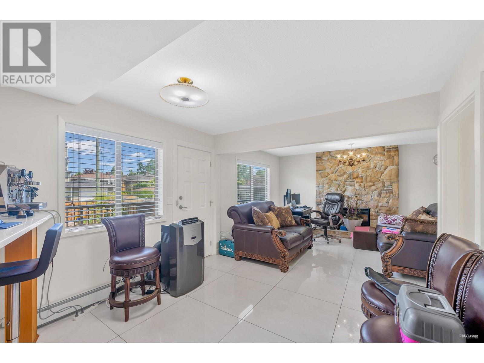 223 W 47th Avenue, Vancouver, British Columbia  V5Y 2Y3 - Photo 8 - R2793075