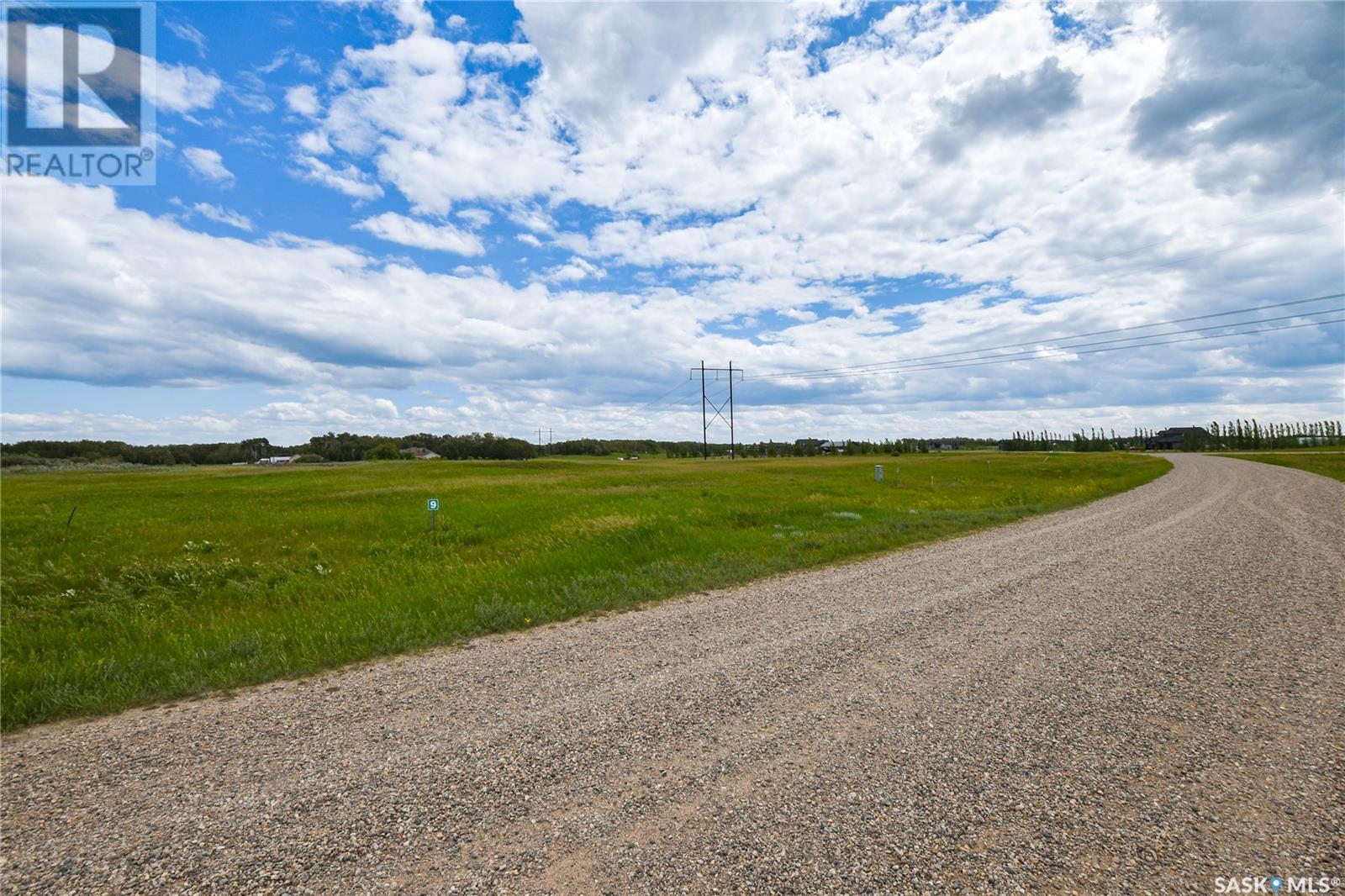 9 South Country Road, South Country Estates, Saskatchewan  S7C 0B1 - Photo 4 - SK934581