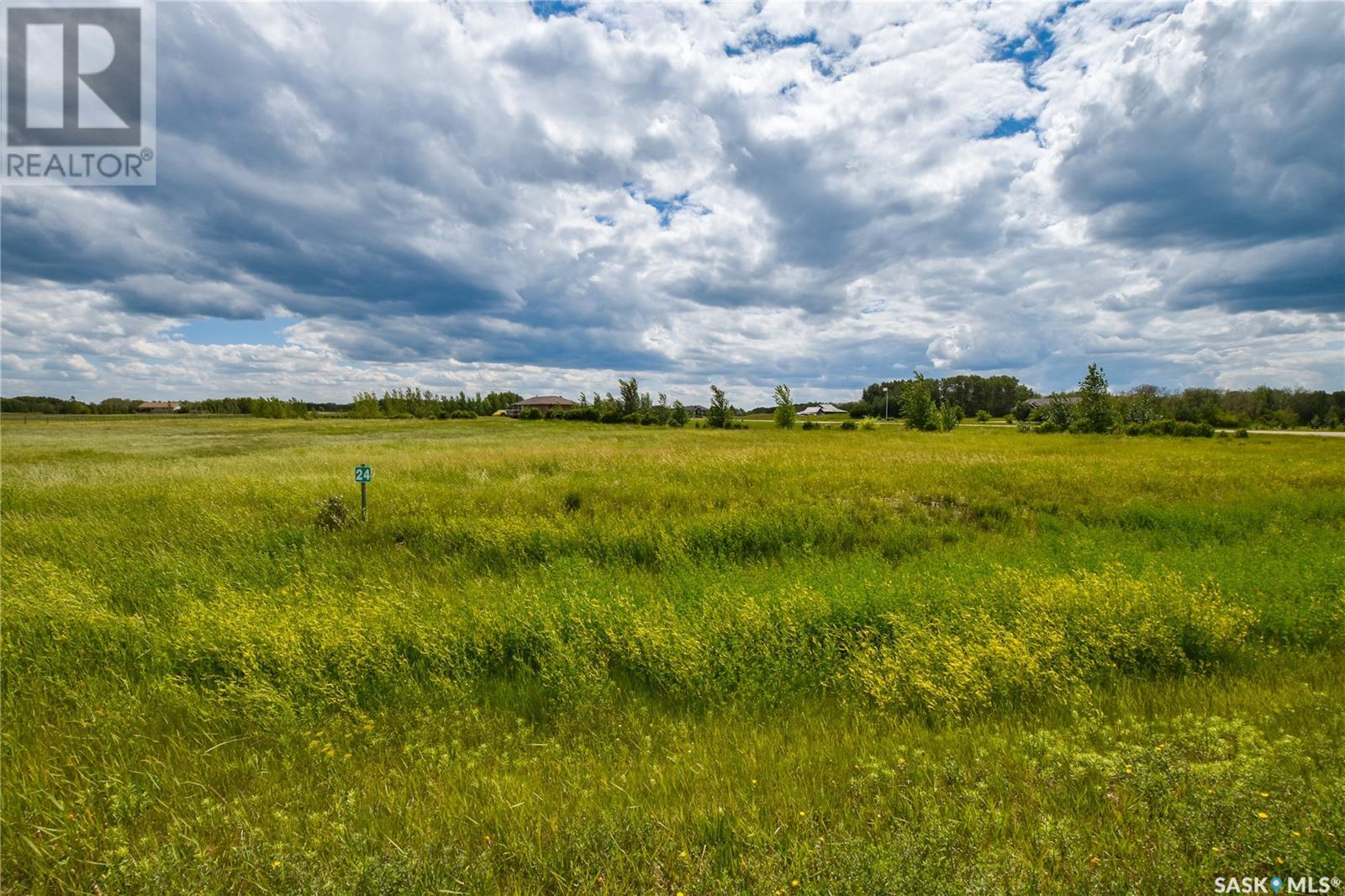 24 Country Road, South Country Estates, Saskatchewan  S7C 0A7 - Photo 5 - SK934582