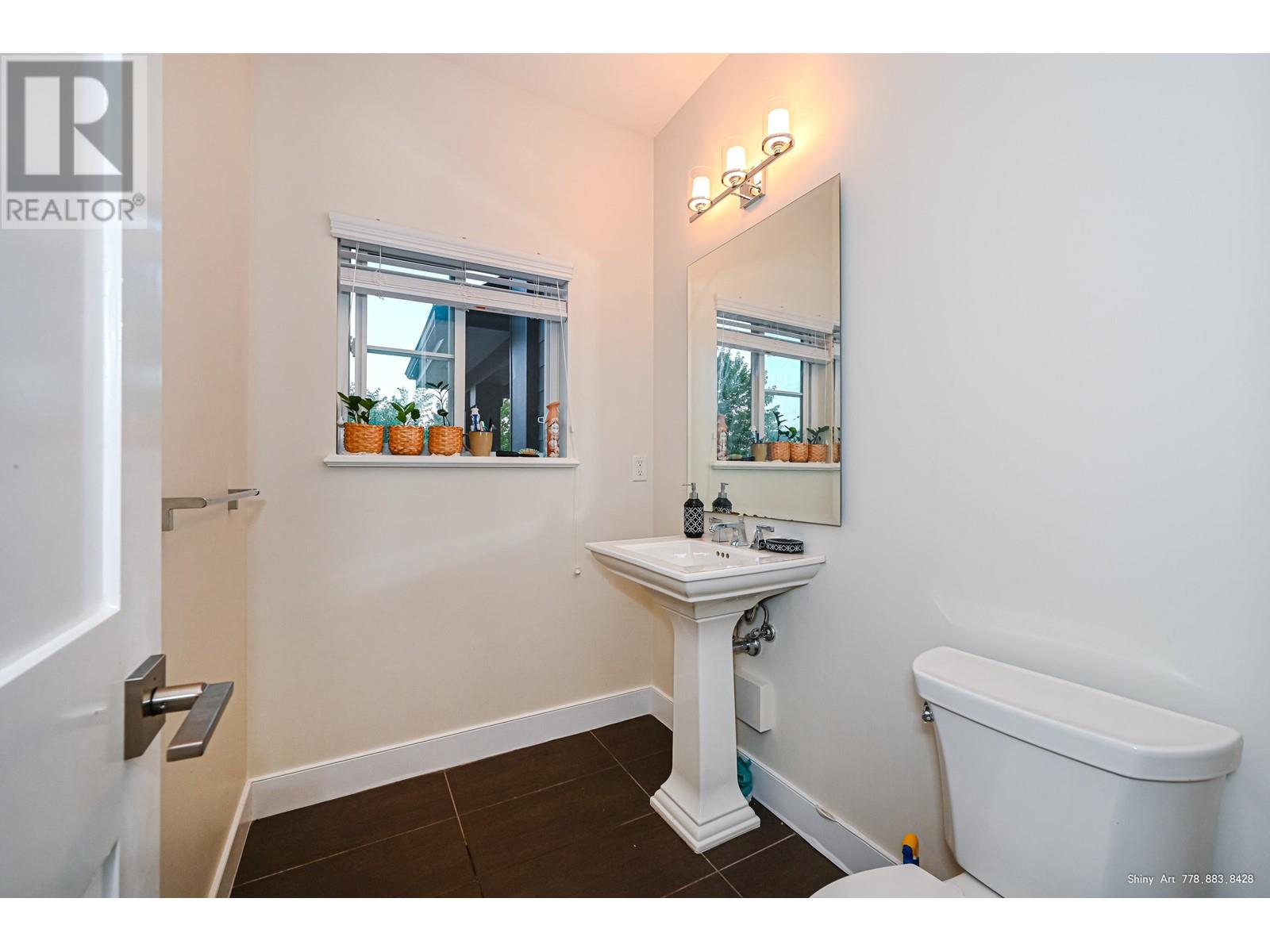 1462 Strawline Hill Street, Coquitlam, British Columbia  V3E 0L7 - Photo 28 - R2793109