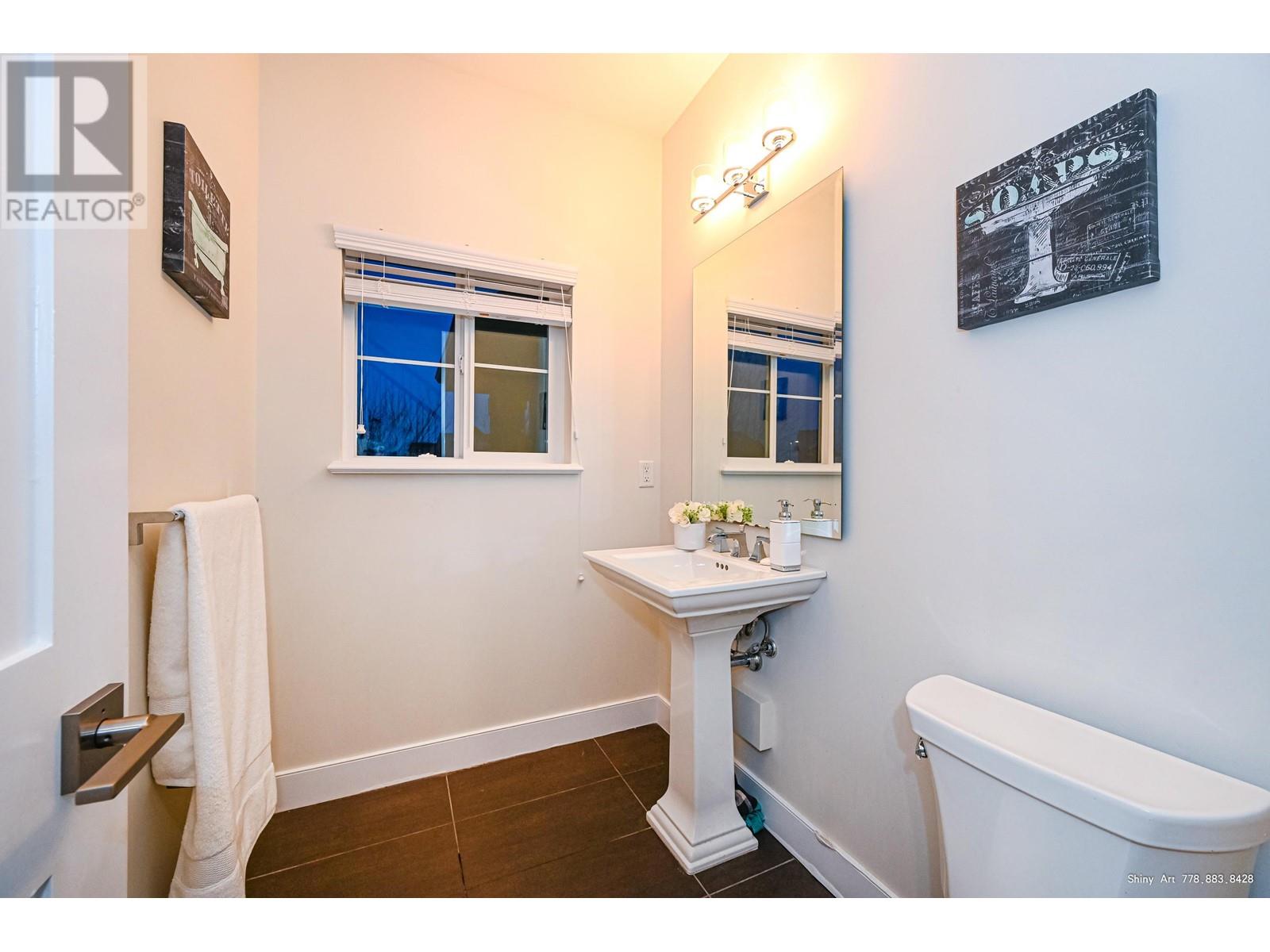 1462 Strawline Hill Street, Coquitlam, British Columbia  V3E 0L7 - Photo 16 - R2793109