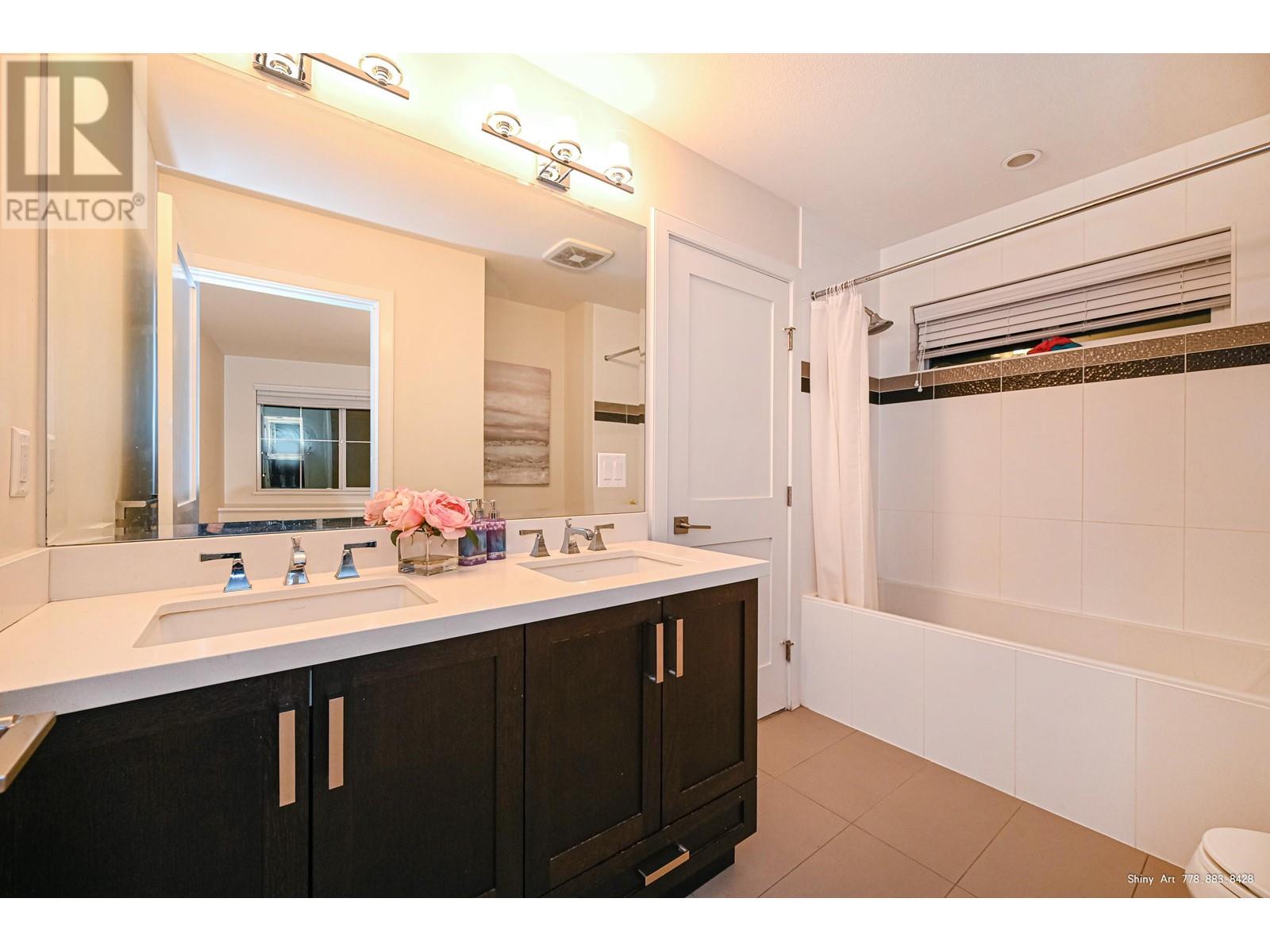 1462 Strawline Hill Street, Coquitlam, British Columbia  V3E 0L7 - Photo 13 - R2793109