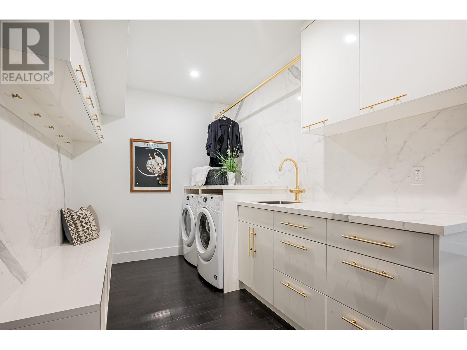 22566 132 Avenue, Maple Ridge, British Columbia  V4R 2R2 - Photo 18 - R2792822