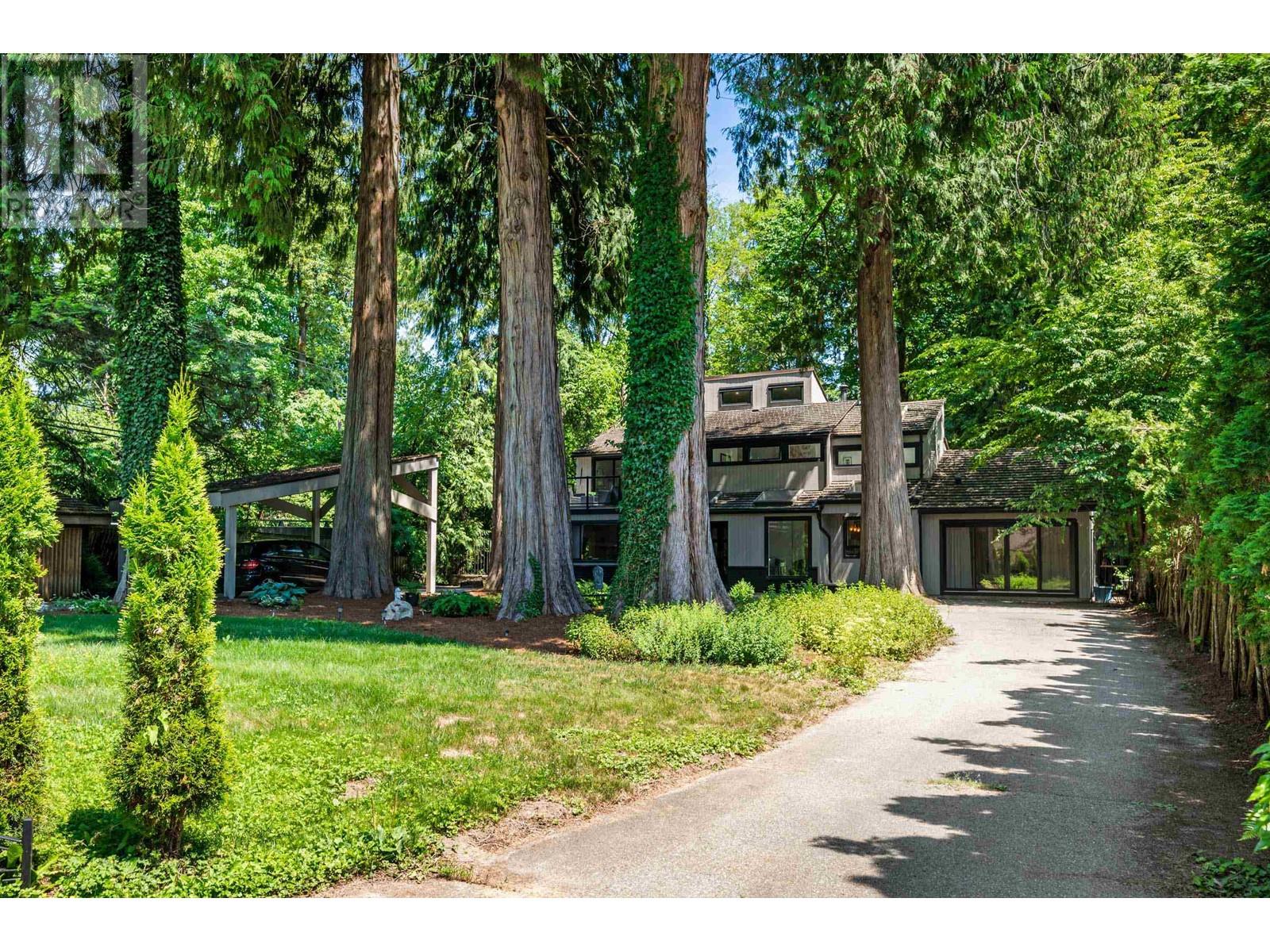 22566 132 Avenue, Maple Ridge, British Columbia  V4R 2R2 - Photo 3 - R2792822