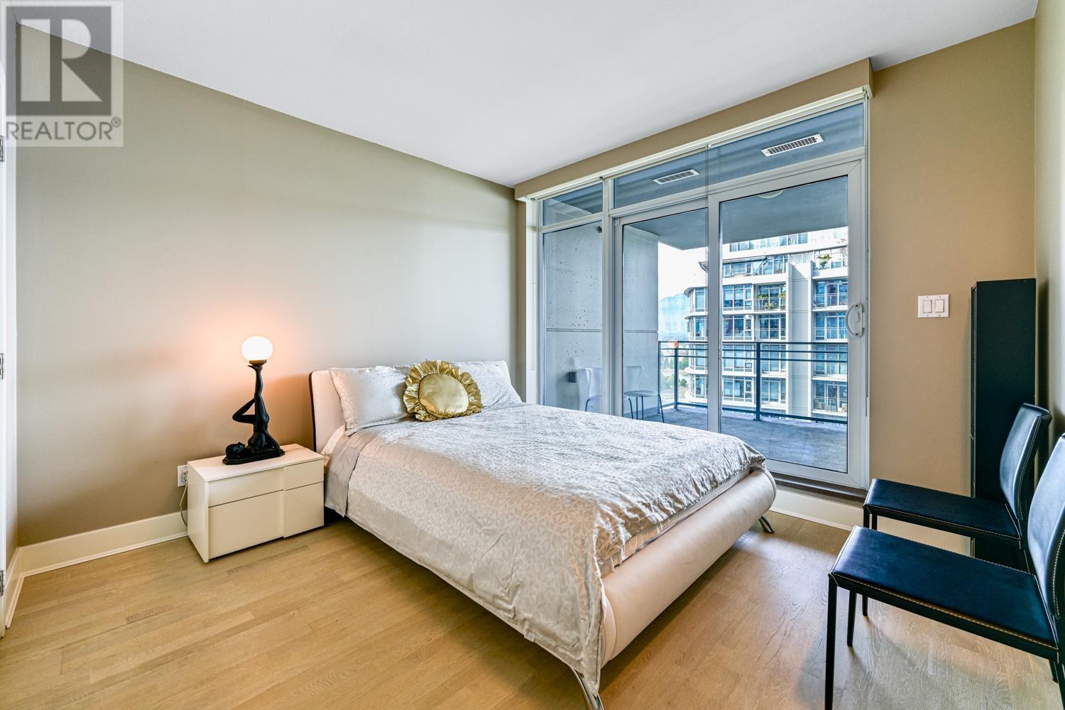 Listing Picture 24 of 40 : 2403 1205 W HASTINGS STREET, Vancouver / 溫哥華 - 魯藝地產 Yvonne Lu Group - MLS Medallion Club Member