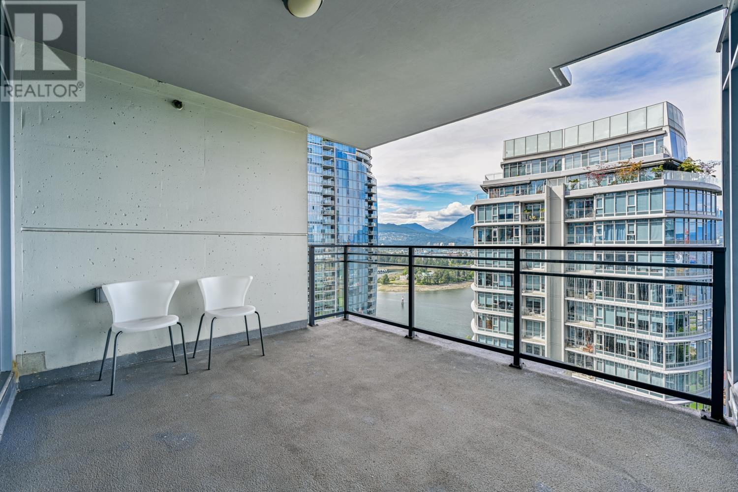 Listing Picture 26 of 40 : 2403 1205 W HASTINGS STREET, Vancouver / 溫哥華 - 魯藝地產 Yvonne Lu Group - MLS Medallion Club Member