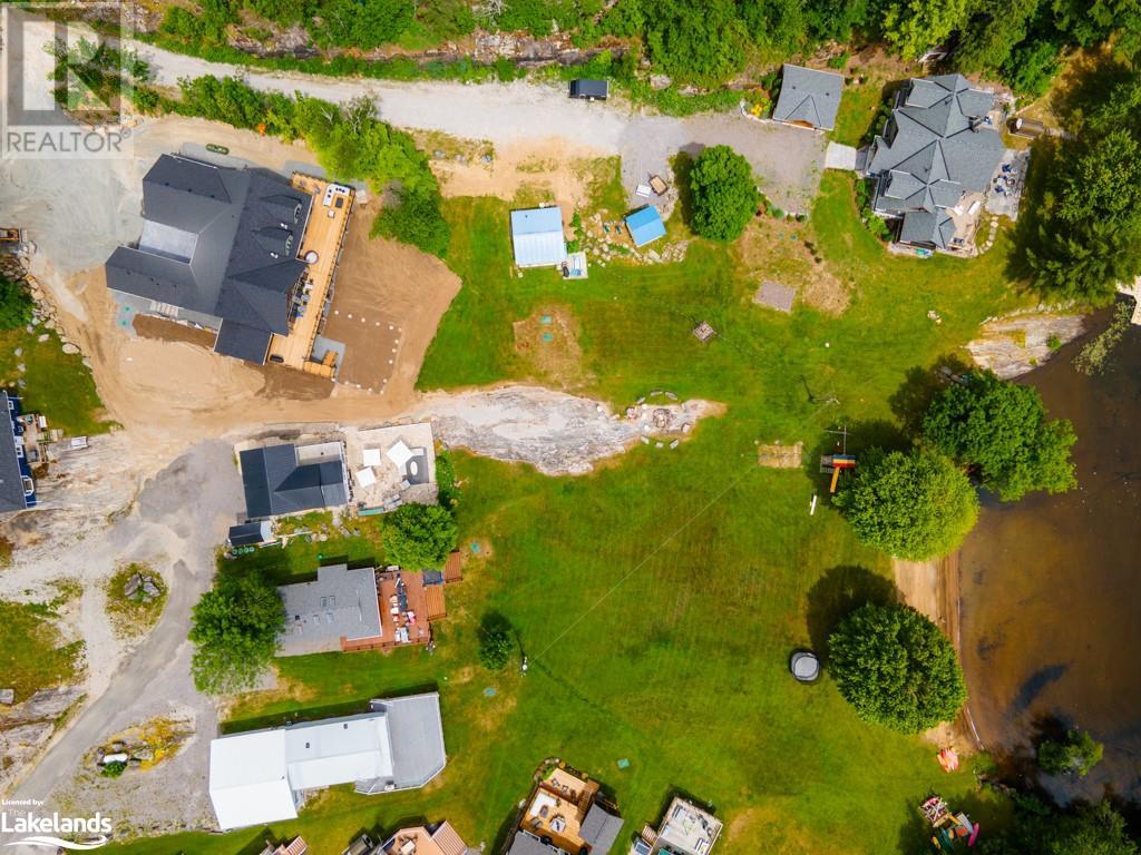 1142 Parkers Point Road, Gravenhurst, Ontario P1P 1R2 (25747334