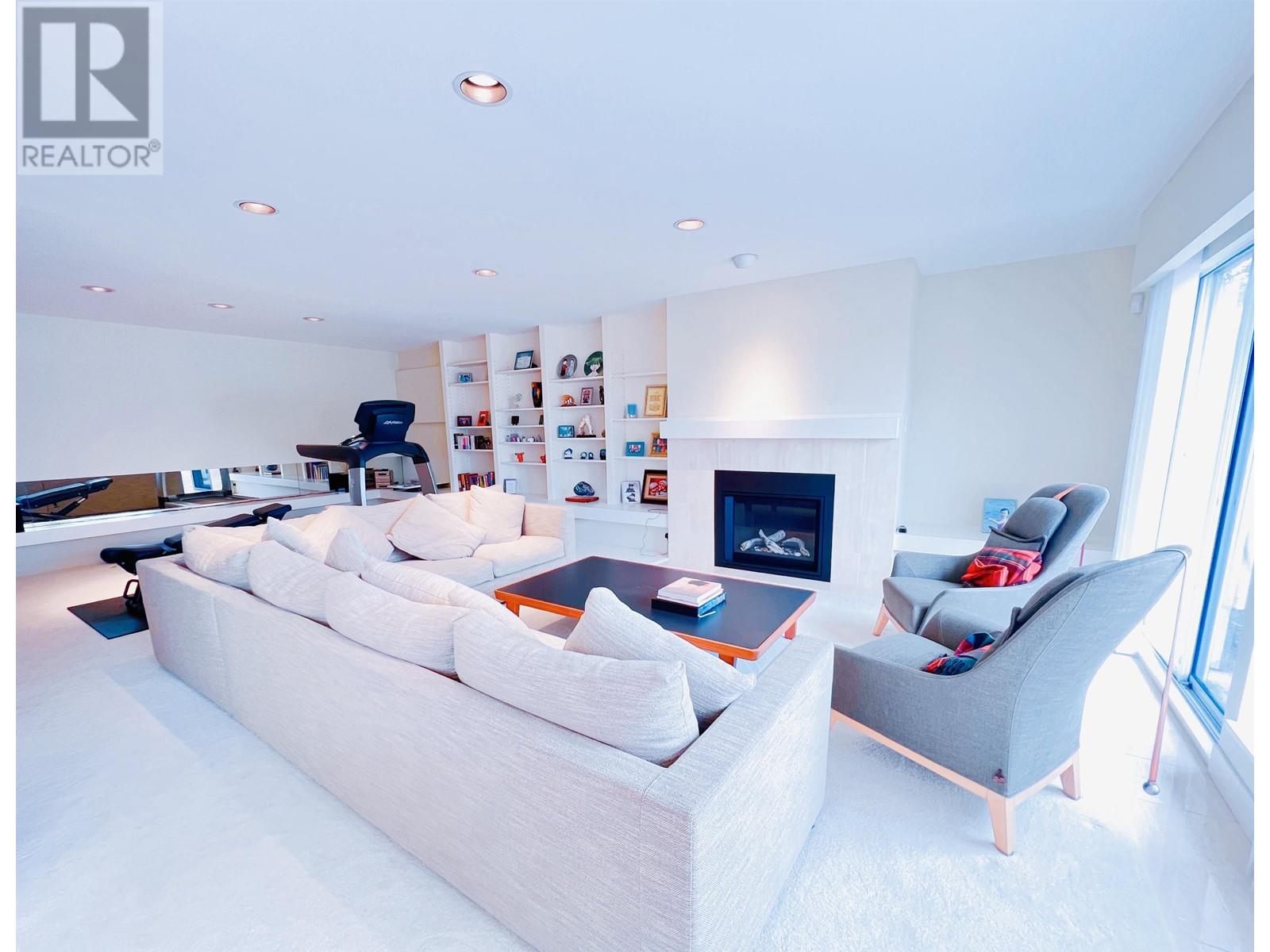 6177 Nelson Avenue, West Vancouver, British Columbia  V7W 2A1 - Photo 5 - R2793183
