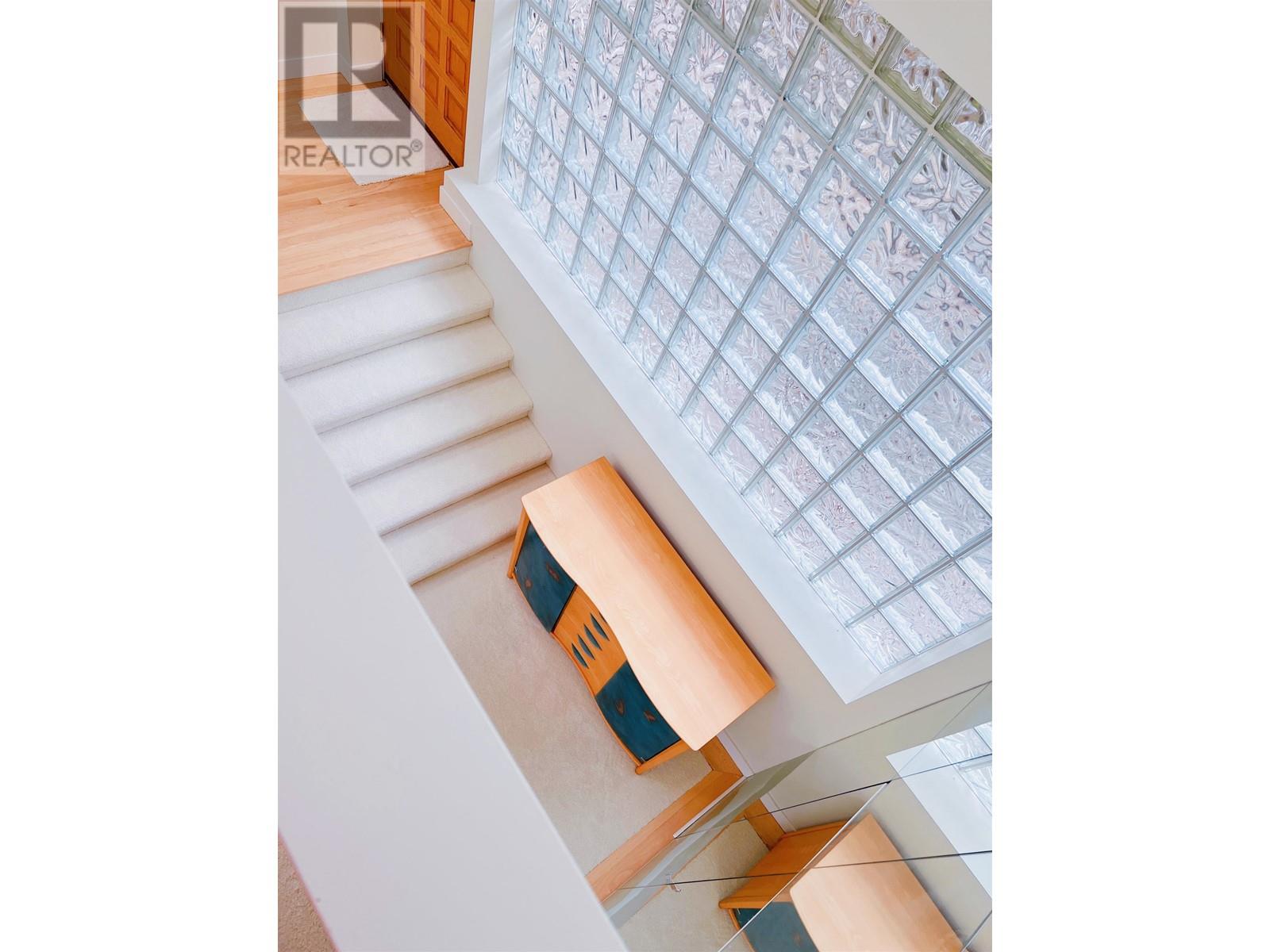6177 Nelson Avenue, West Vancouver, British Columbia  V7W 2A1 - Photo 11 - R2793183