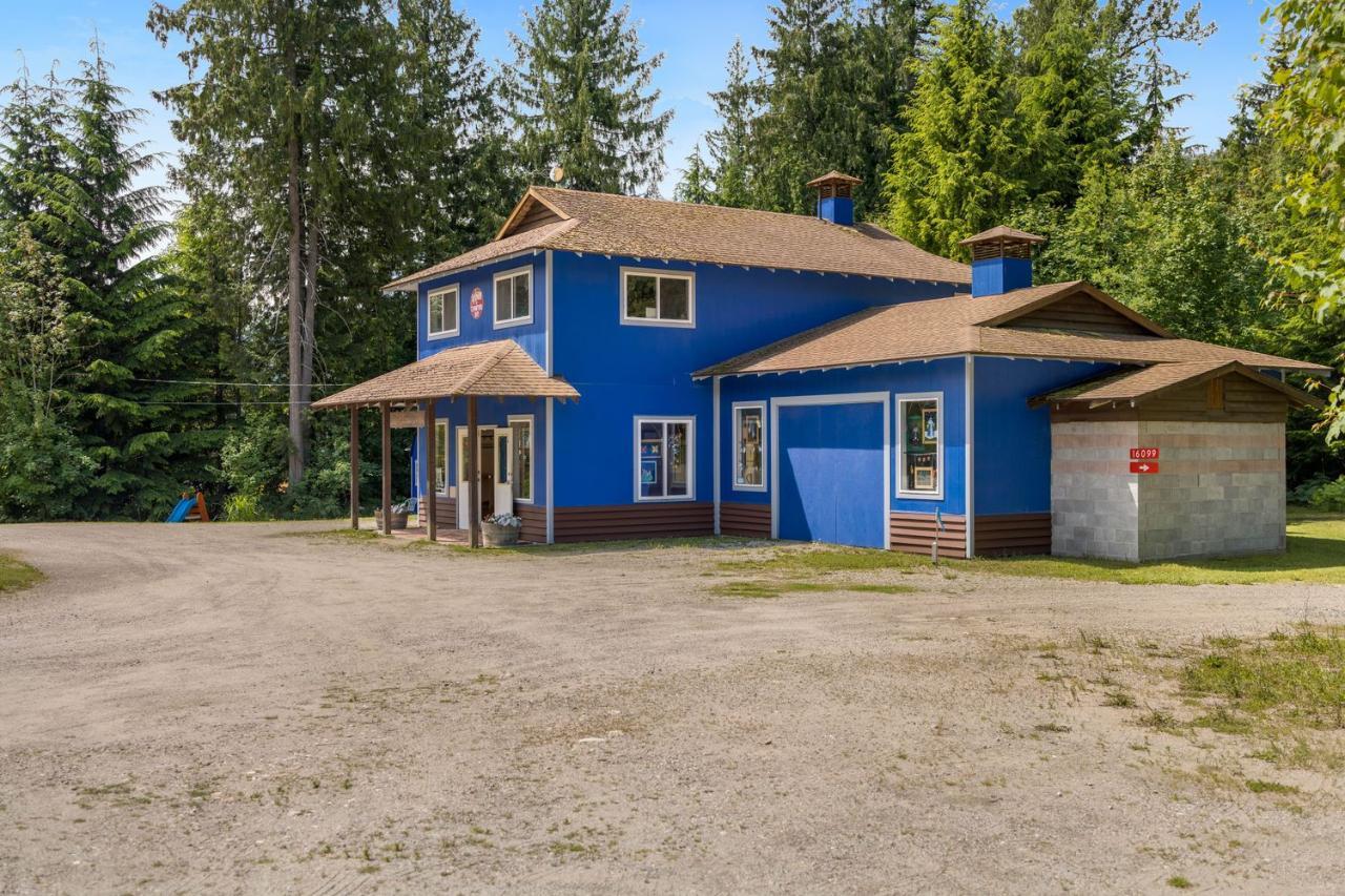 16095 Highway 3a, Crawford Bay / Riondel, British Columbia  V0B 1E0 - Photo 3 - 2471811