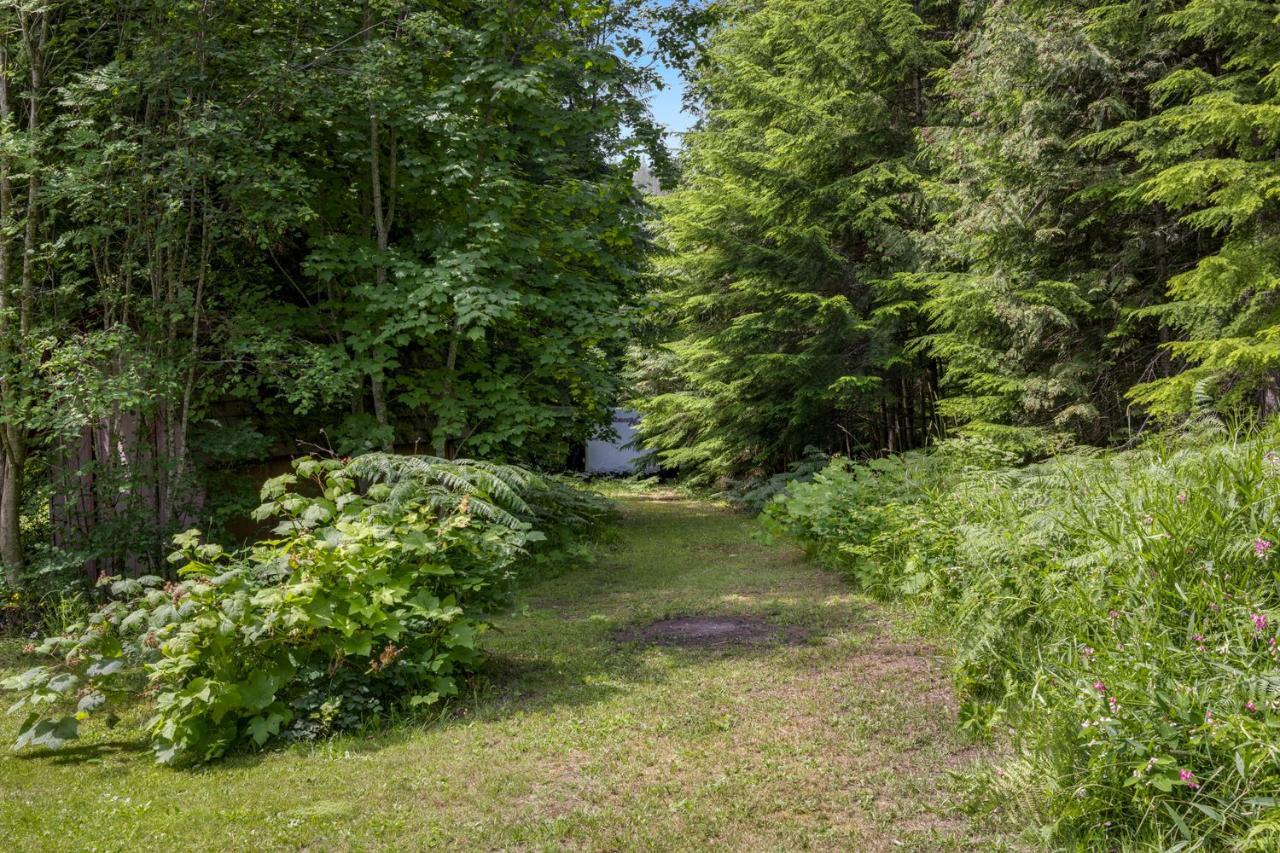 16095 Highway 3a, Crawford Bay / Riondel, British Columbia  V0B 1E0 - Photo 50 - 2471811
