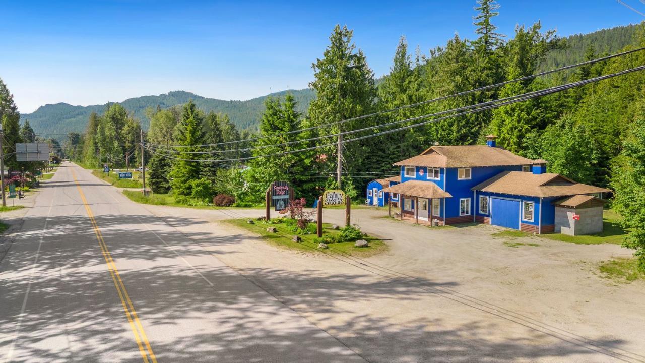 16095 Highway 3a, Crawford Bay / Riondel, British Columbia  V0B 1E0 - Photo 9 - 2471811