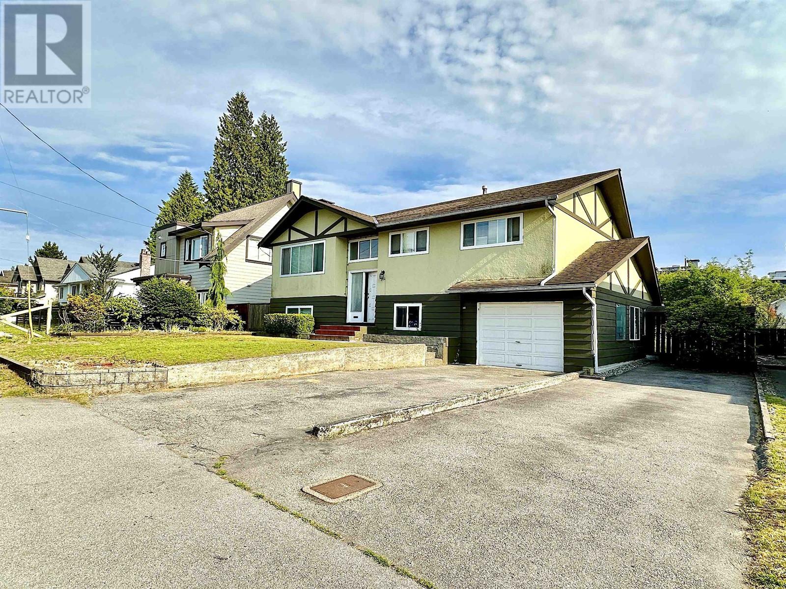 712 Morrison Avenue, Coquitlam, British Columbia  V3J 4H7 - Photo 1 - R2793187