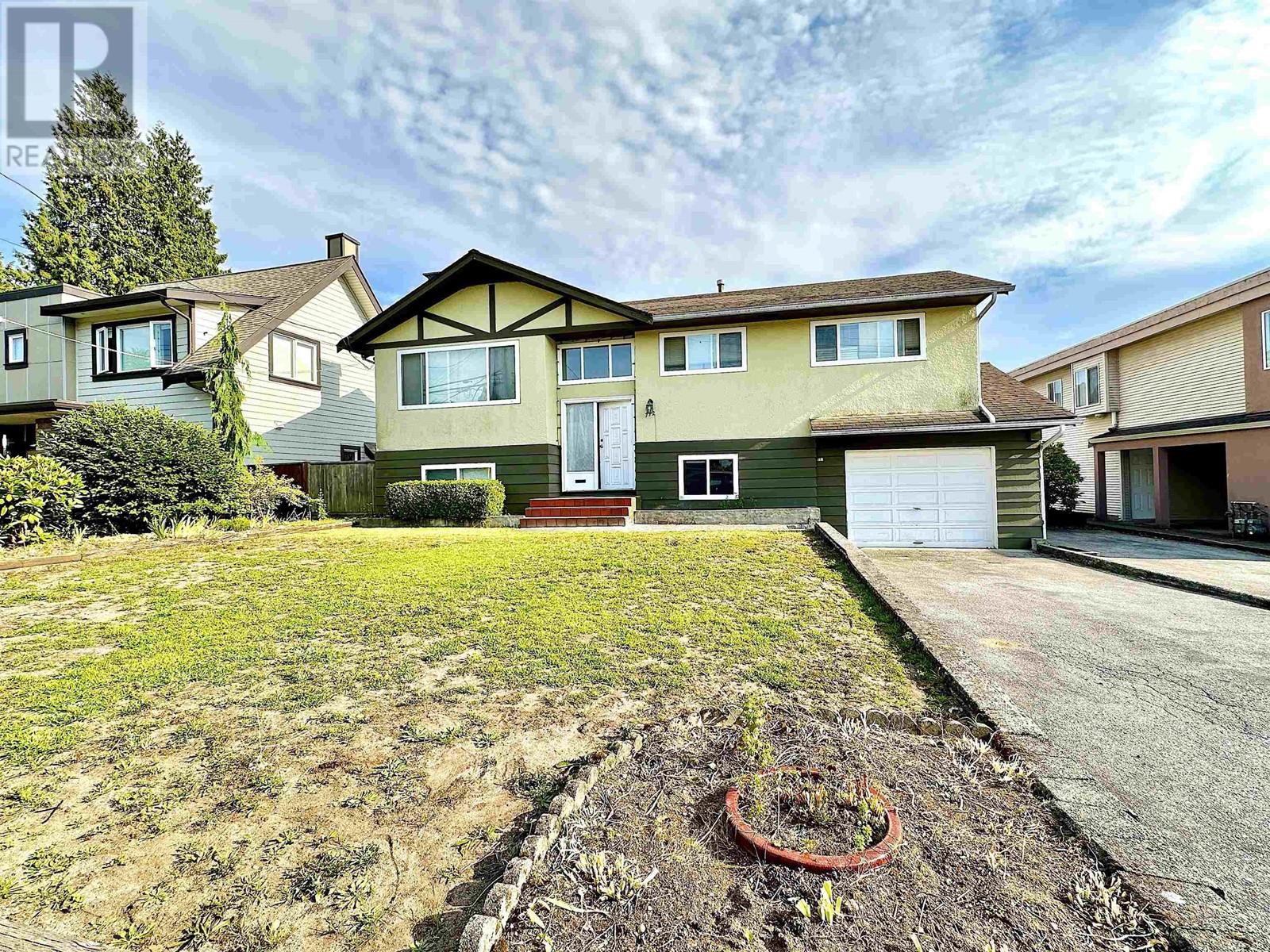 712 Morrison Avenue, Coquitlam, British Columbia  V3J 4H7 - Photo 3 - R2793187