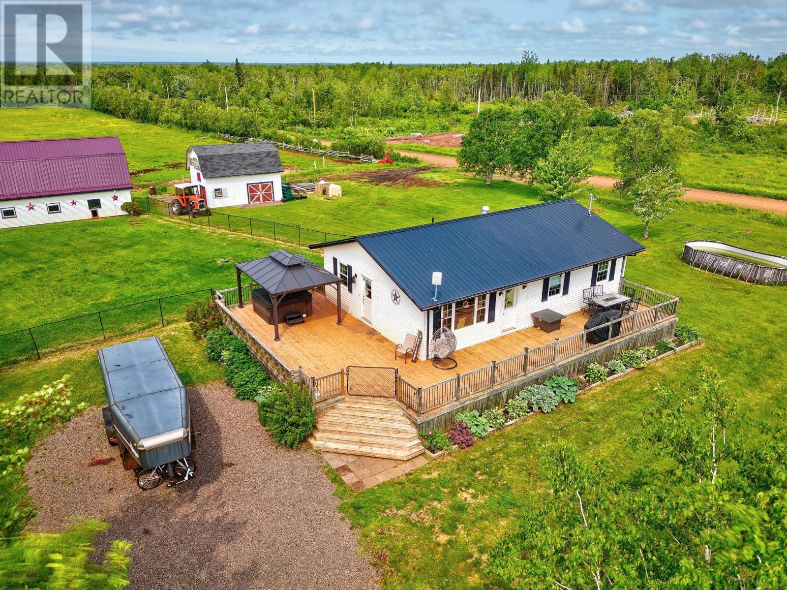 495 Diversion Road, Mount Pleasant, Prince Edward Island  C0B 1J0 - Photo 4 - 202312529