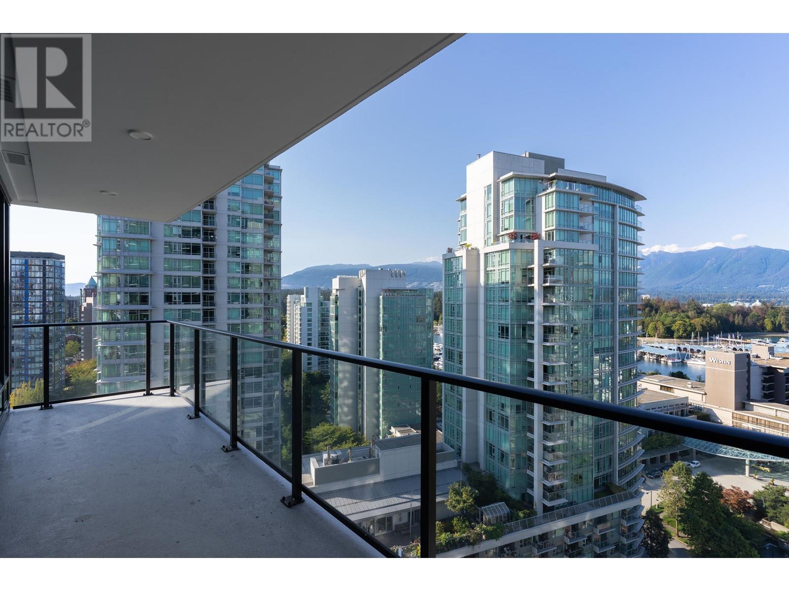 Listing Picture 3 of 34 : 1601 620 CARDERO STREET, Vancouver / 溫哥華 - 魯藝地產 Yvonne Lu Group - MLS Medallion Club Member