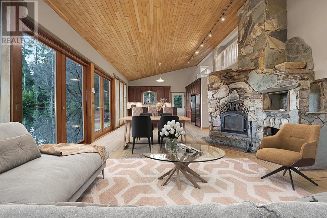 1030 Gilmour Road, Gibsons, British Columbia  V0N 1V7 - Photo 9 - R2793554