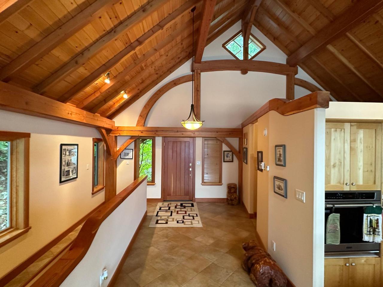 4754 Twin Bays Rd, Kaslo, British Columbia  V0G 1M0 - Photo 4 - 2471535