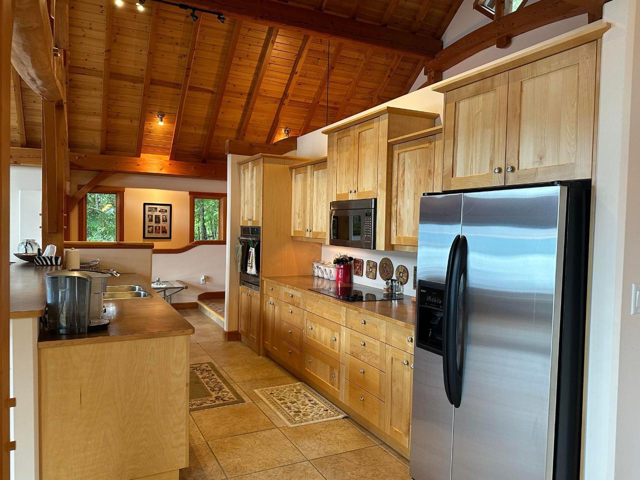 4754 Twin Bays Rd, Kaslo, British Columbia  V0G 1M0 - Photo 6 - 2471535