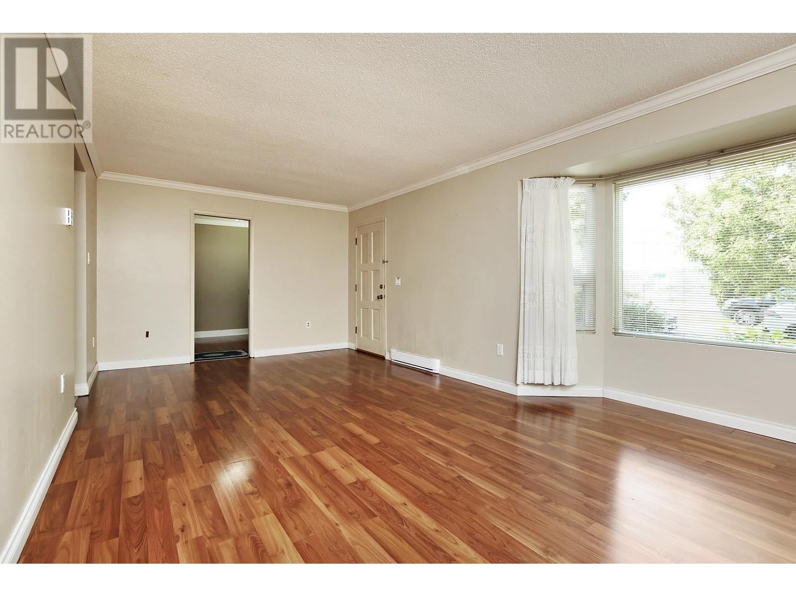 60 Douglas Crescent, Richmond, British Columbia  V7B 1E5 - Photo 3 - R2792888