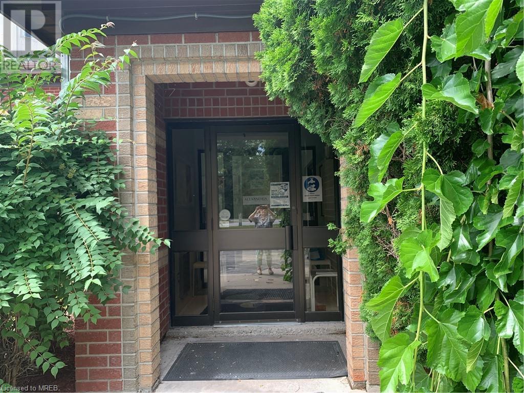 85 Lakeshore Road Unit# Upper, St. Catharines, Ontario L2N 2T6 - Photo 3 - 40444210