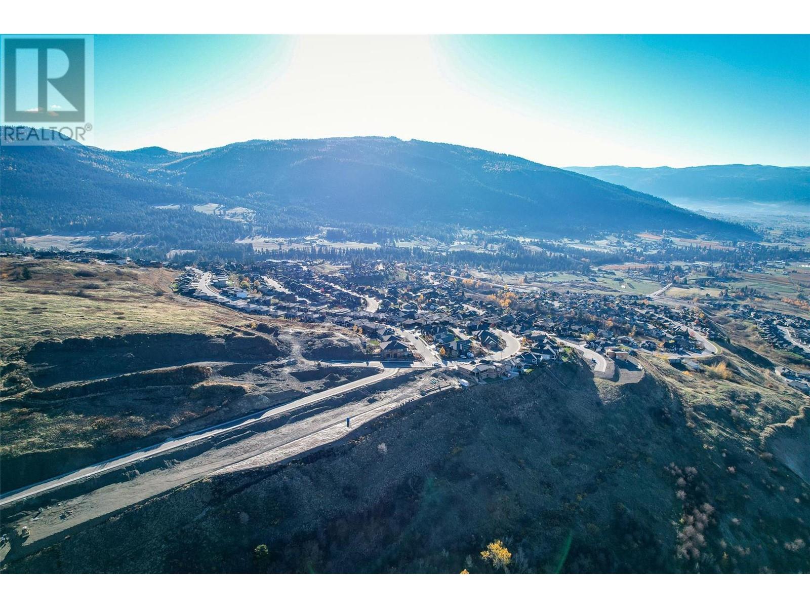 1604 Panorama Drive,, Vernon, British Columbia  V1B 4B3 - Photo 5 - 10279179