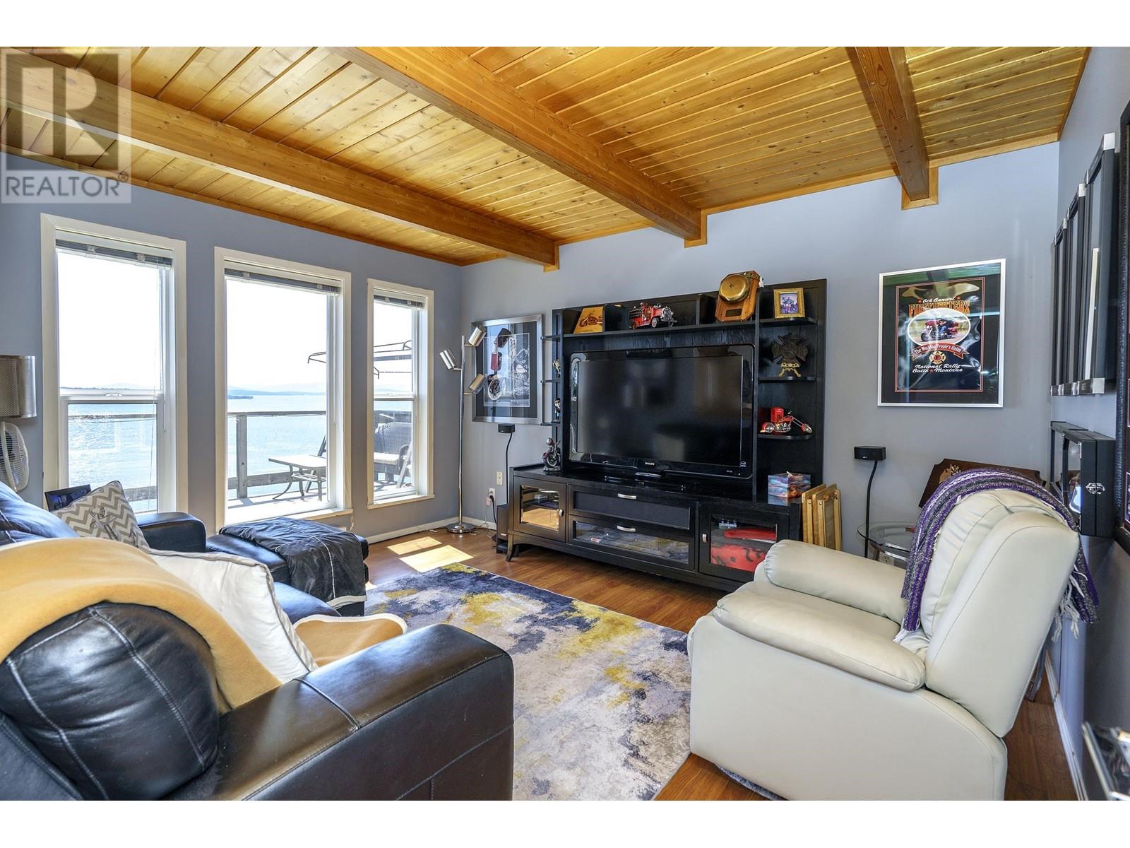 38227 Schooner Way, Pender Island, British Columbia  V0N 2M2 - Photo 11 - R2793282