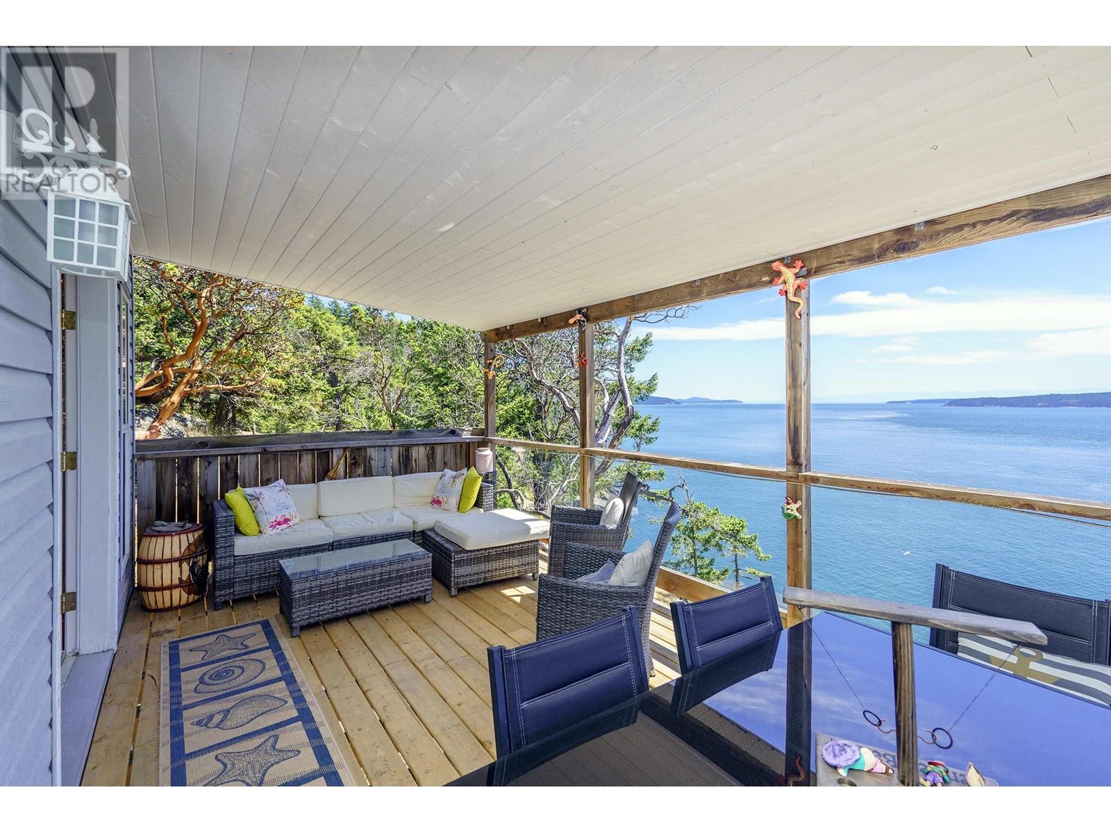38227 Schooner Way, Pender Island, British Columbia  V0N 2M2 - Photo 3 - R2793282
