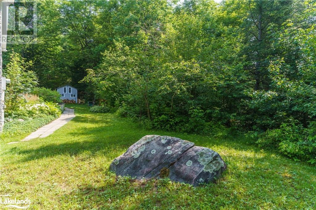 1703 Echo Lake Road, Baysville, Ontario P0B 1A0 (25779783)