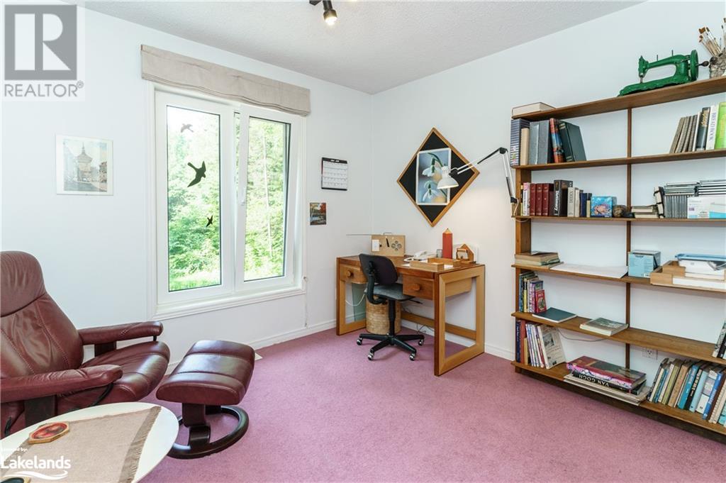 1703 Echo Lake Road, Baysville, Ontario P0B 1A0 (25779783)