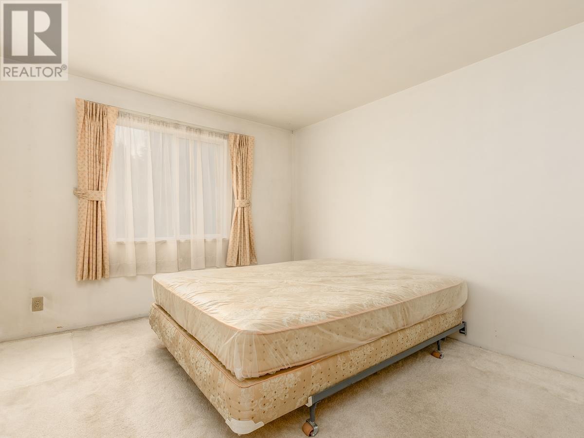 6091 Alta Court, Richmond, British Columbia  V7C 4A2 - Photo 11 - R2791448